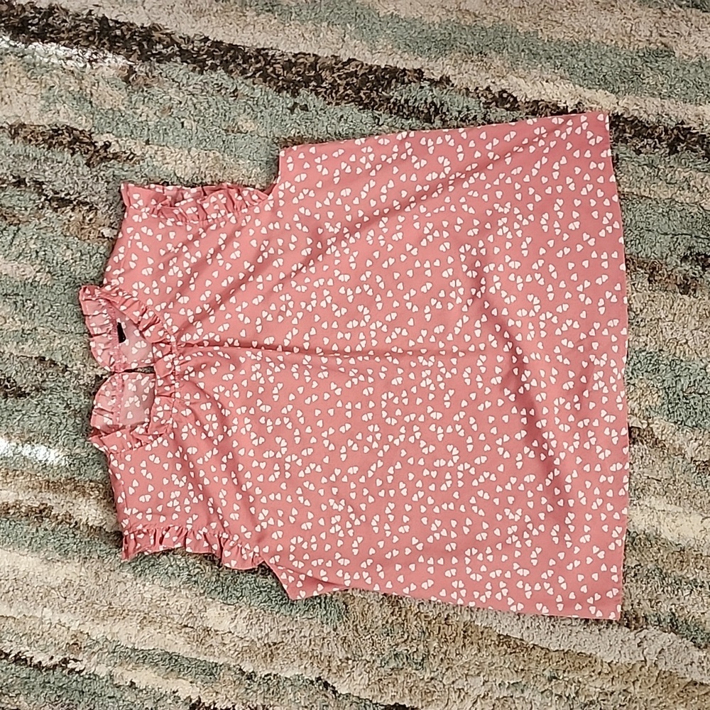 Pink highneck top with white hearts